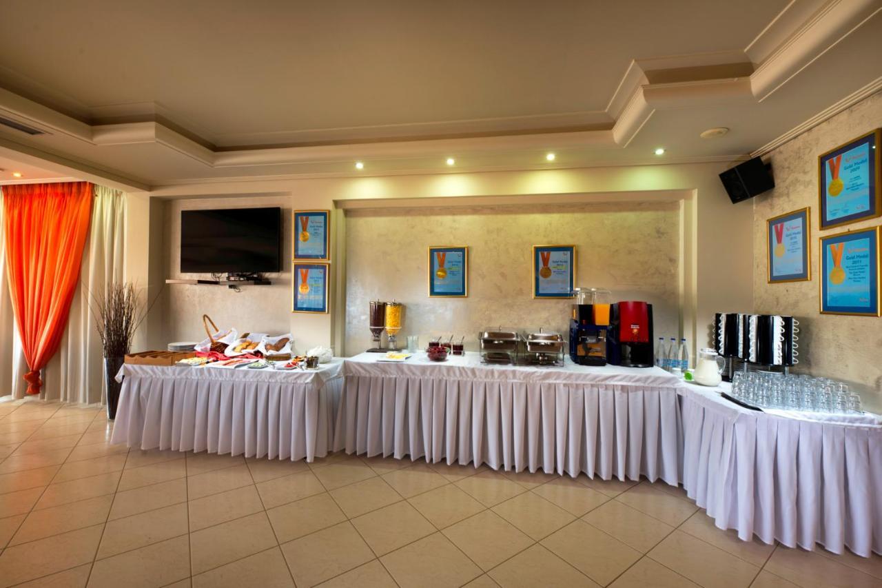 Blue View Hotel 리메나리아 외부 사진