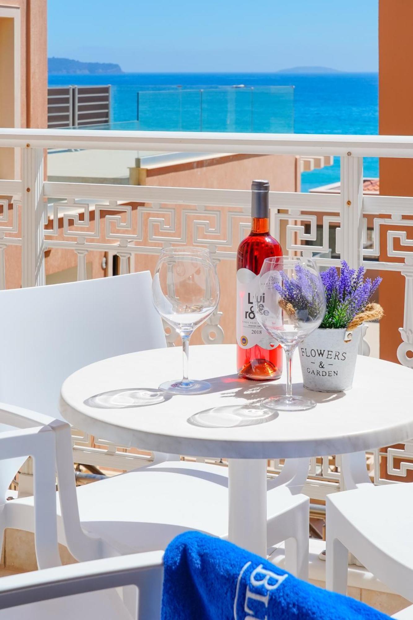 Blue View Hotel 리메나리아 외부 사진