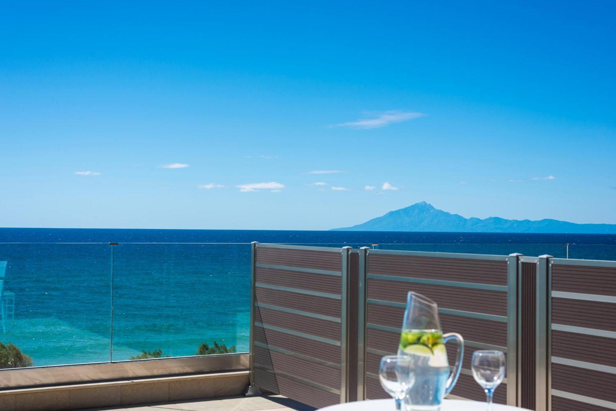 Blue View Hotel 리메나리아 외부 사진