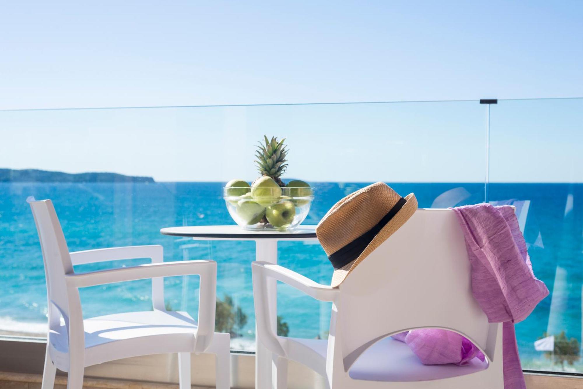 Blue View Hotel 리메나리아 외부 사진